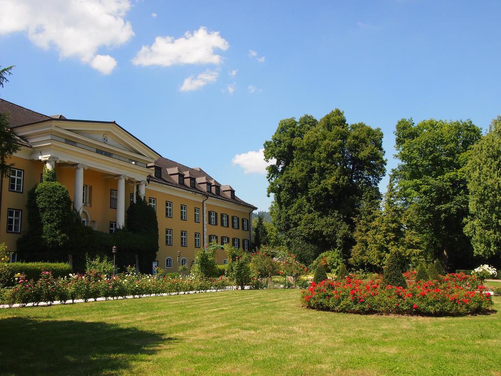 Apartment Schlosspark Am Traunsee Altmünster Rum bild